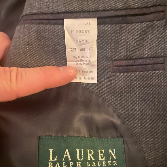 Lauren Ralph Lauren charcoal grey suit - Picture 4 of 5